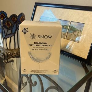 Teeth whitening kit BRAND NEW!